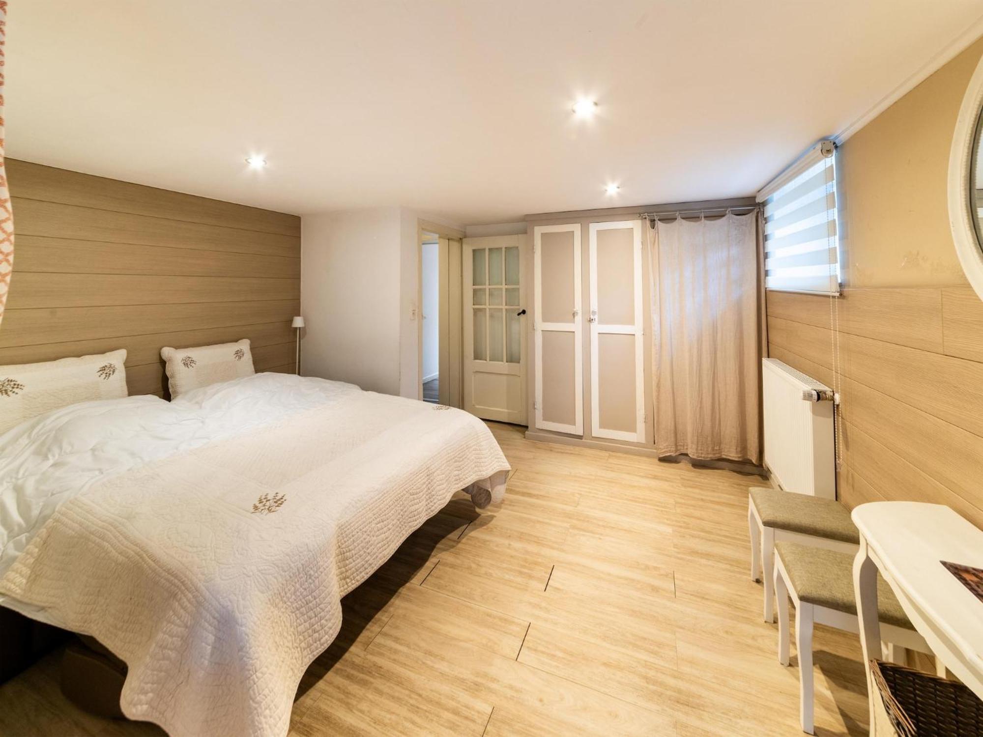 Suave Holiday Home In Stavelot With Infrared Sauna Exteriör bild